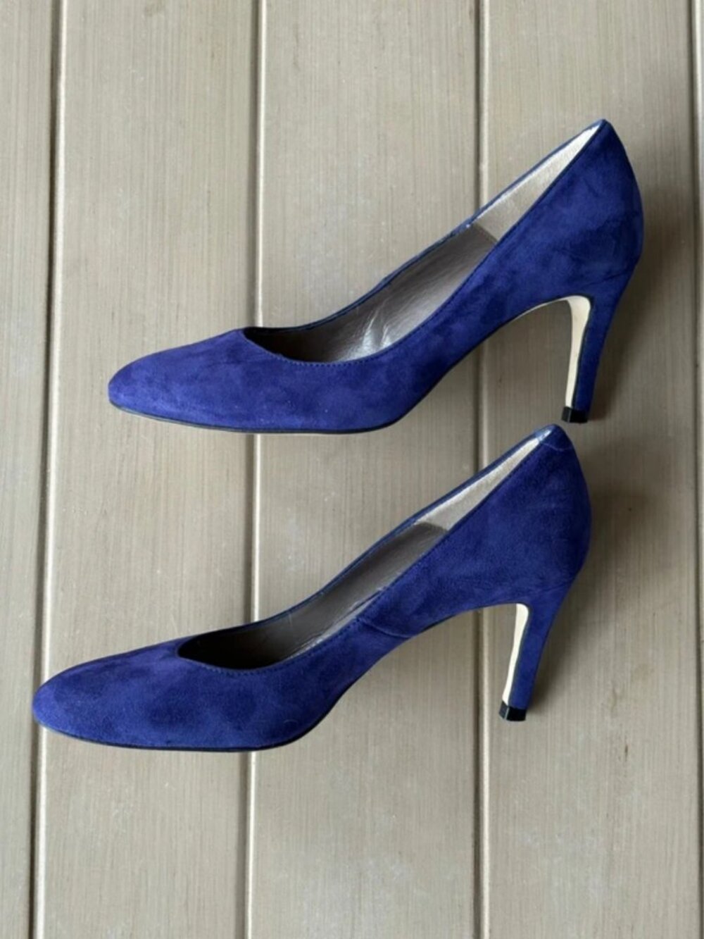 La Scarpa Paris classic blue suede women’s heels - SIZE 7.5